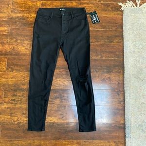 NWT True Religion Jeans